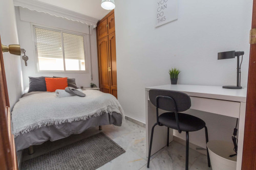 210-1 Calle Martinez de la Rosa 4D Habitación 1