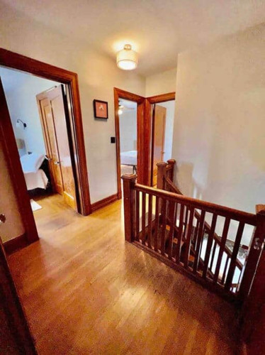 Spacious Bedroom w/ relaxing view nearby Jerry McClatchey Field