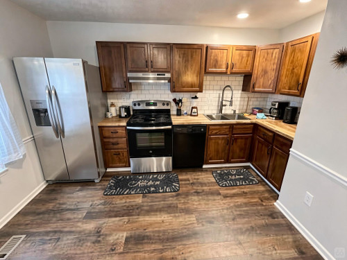 Honeywood Home - Gallery - 34