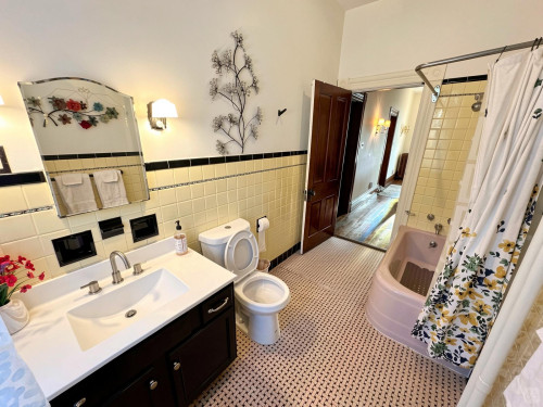 State Home - Gallery - 26