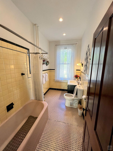 State Home - Gallery - 25