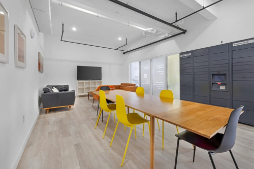 SouthWest 7th Home II - Gallery - 9