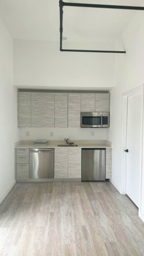SouthWest 7th Home II - Gallery - 27