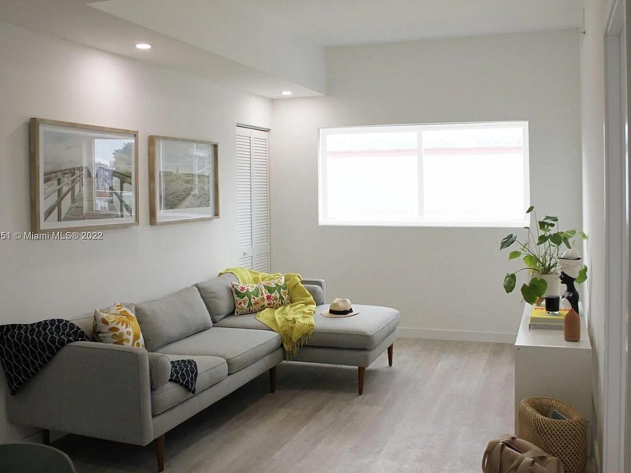  Furnished Room In Shared 5 Bed 3 Bath  -  Relaxing & Quiet House nearby Calle Ocho Plaza Apartment  - Gallery -  7