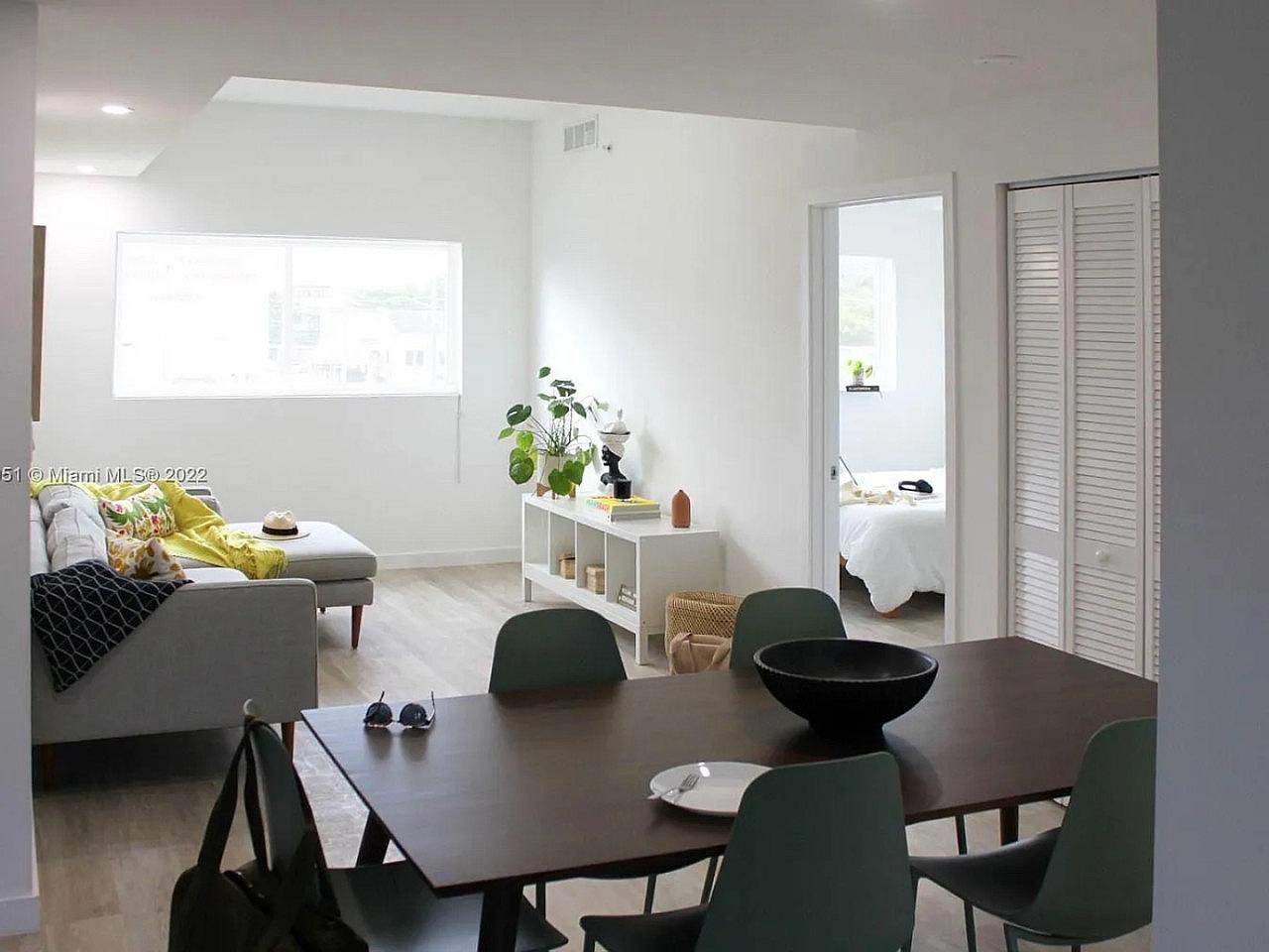 Furnished Room In Shared 5 Bed 3 Bath  -  Relaxing & Quiet House nearby Calle Ocho Plaza Apartment  - Gallery -  8