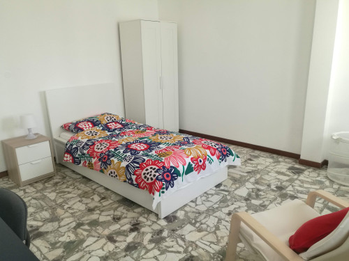 STANZA SINGOLA n°5 in formula ALL-INCLUSIVE
