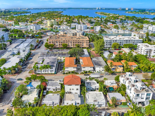 Miami Beach Residence - Gallery - 35
