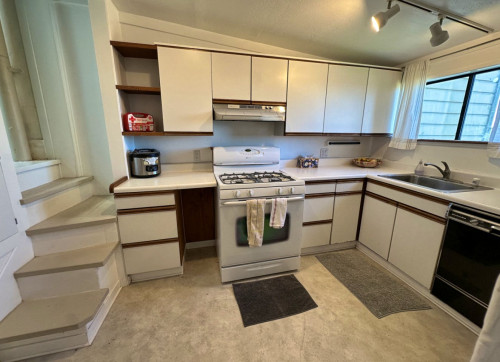 Cozy Home in a Quiet Neighborhood near Merced Heights Playground