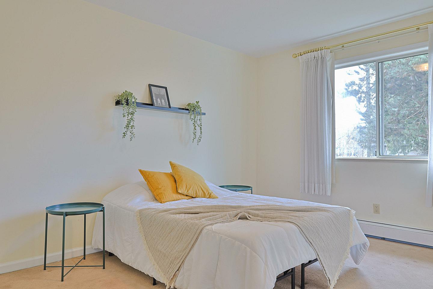 Coppola - Vibrant Co-Living Community one a Mile Away from Oakridge Centre Mall House - Gallery - 12