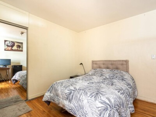 Cozy Private Room - Great Location 