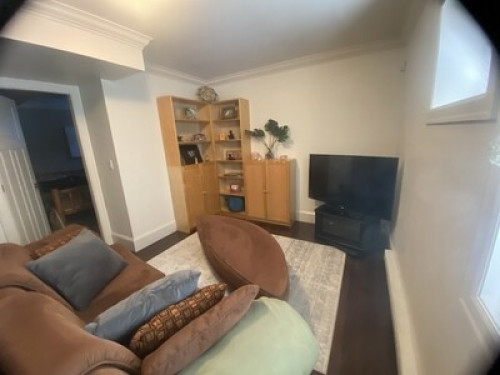 Private Suite -- Do your own thing! - Gallery - 8