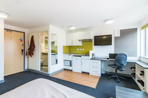 Russell View - Gallery - 20