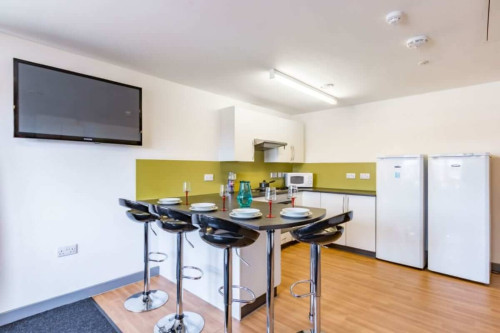 Russell View - Gallery - 13