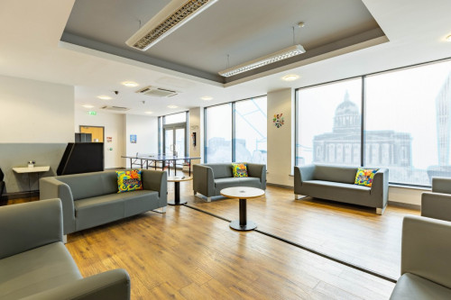 Russell View - Gallery - 11