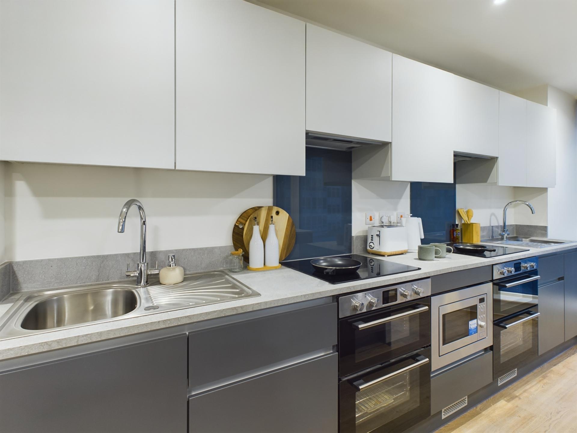 Classic En-Suite - 3