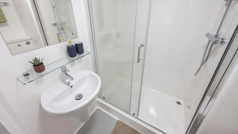  Premium Studio Plus  -  Sheares Hall  - Gallery -  4