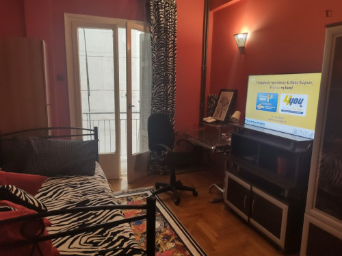 Fully furnish 2 bedrooms for 2-3 students. ready for rental , first to rent