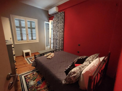 Fully furnish 2 bedrooms for 2-3 students. ready for rental , first to rent