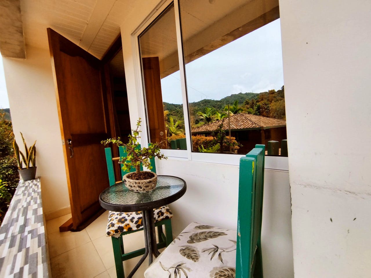Large Private Room With Balcony - Charming home w/ an inspiring workspace surrounded by nature and community. - Gallery - 4