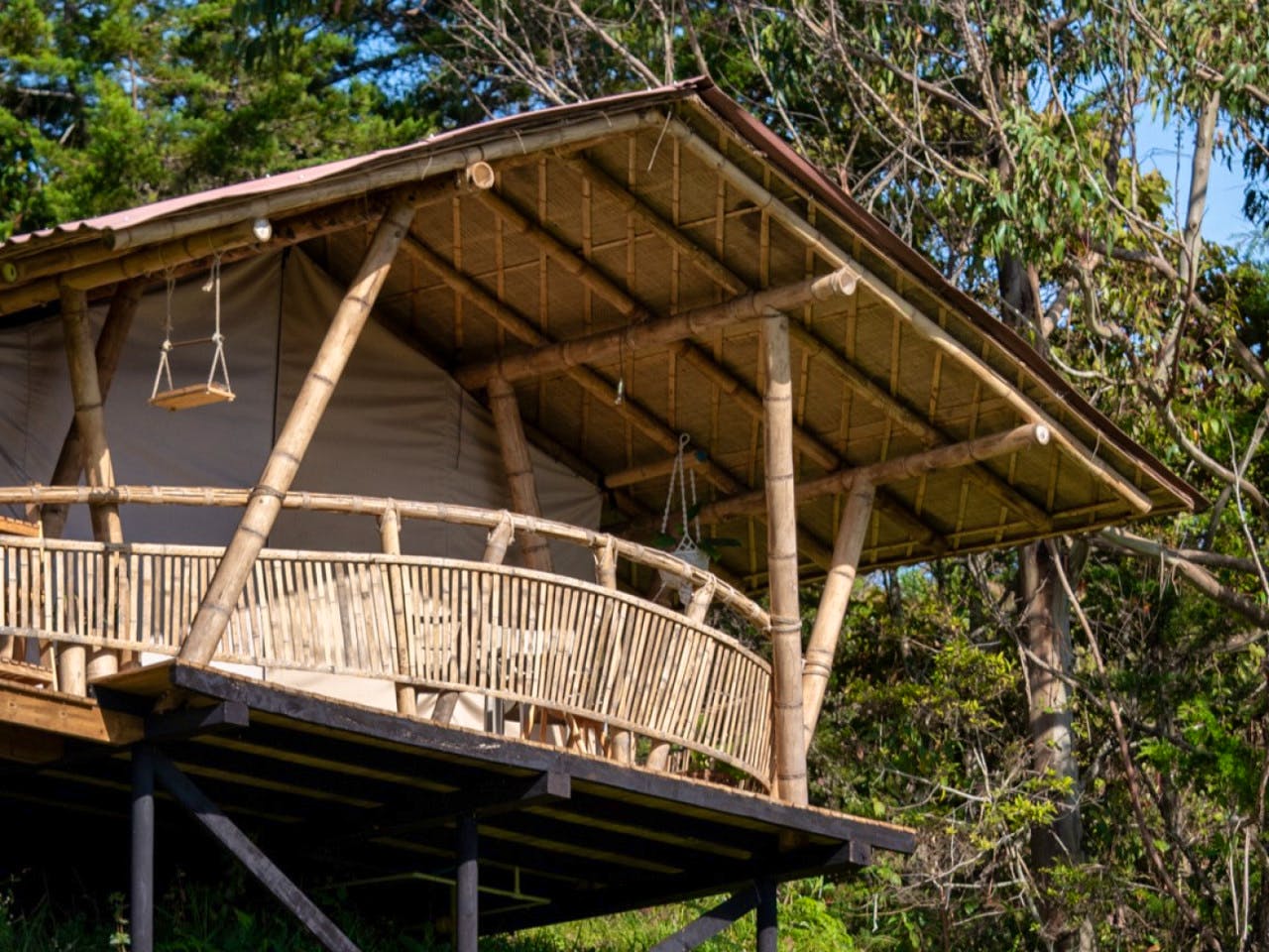 Mountain View Cabin - Charming home w/ an inspiring workspace surrounded by nature and community. - Gallery - 6