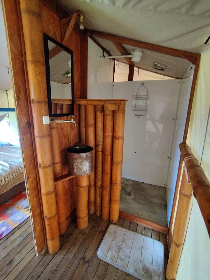 Mountain View Cabin - Charming home w/ an inspiring workspace surrounded by nature and community. - Gallery - 7