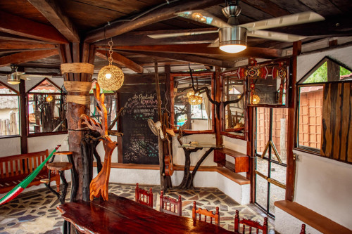 Agustin Iturbide Home - Gallery - 109