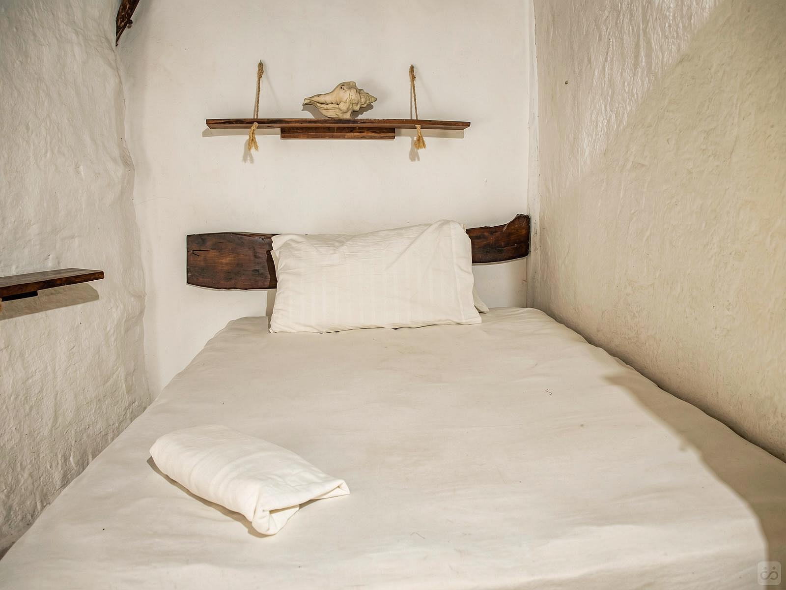 Private II 2nd Floor - Rustic Palapa Coliving Oasis with Pool in Historic Solferino Community w/pool and BBQ - Gallery - 36
