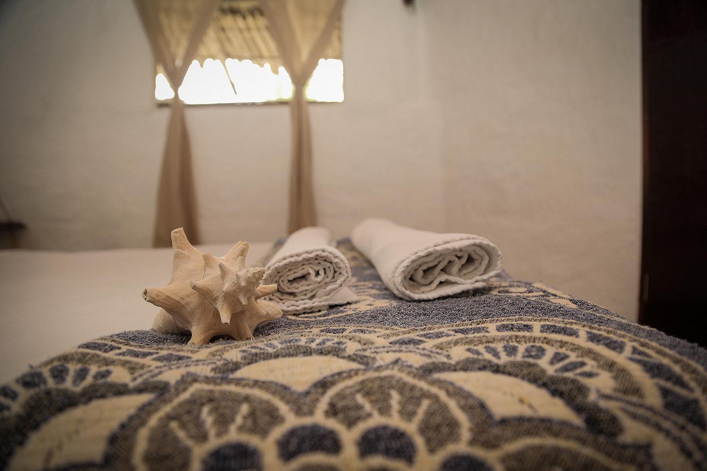 Private I 2nd Floor - Rustic Palapa Coliving Oasis with Pool in Historic Solferino Community w/pool and BBQ - Gallery - 2