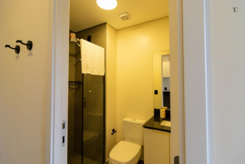 Elegant double ensuite bedroom near the Campus Baixada Santista of the UFSP - Gallery - 18