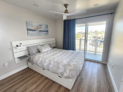 Private 2nd Floor Oasis  - Gallery -  5