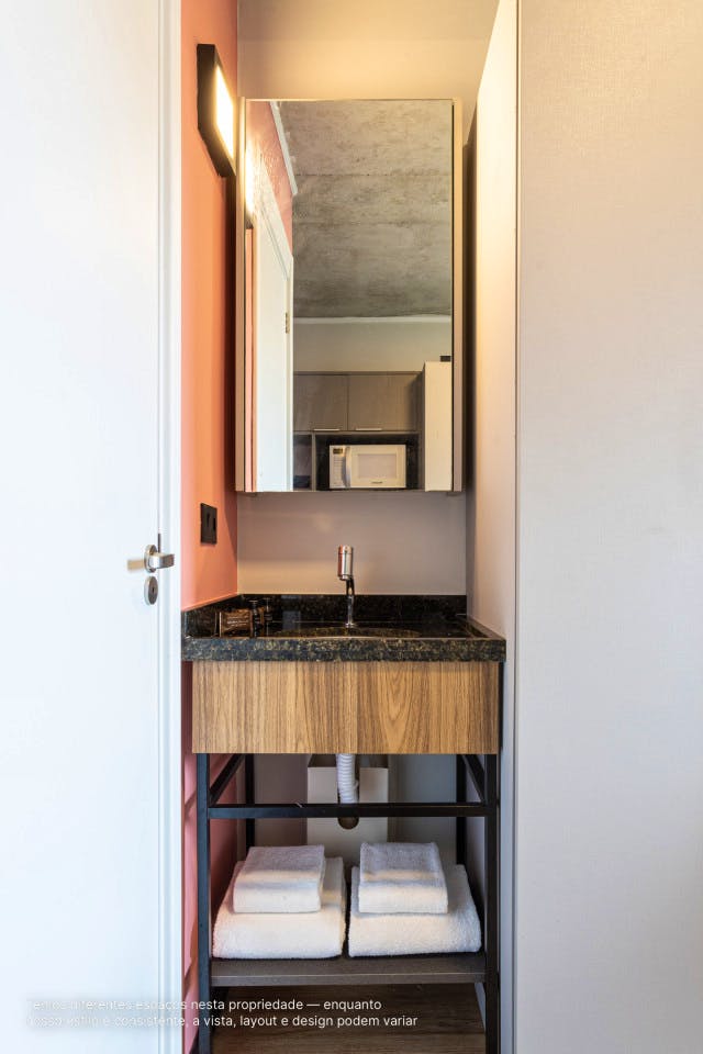 Bed In A 2-Bed Gender Separated Room - 15