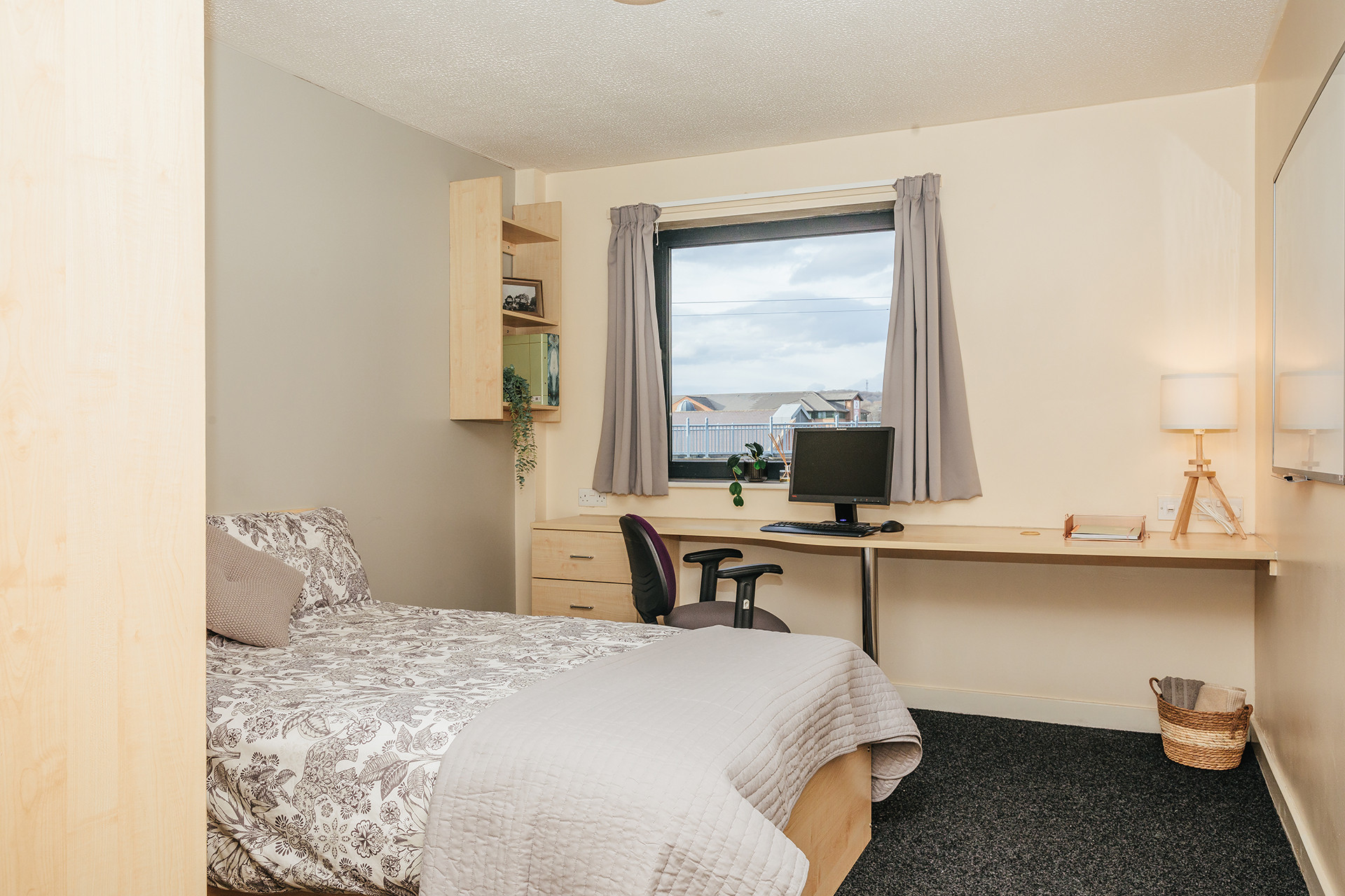  Premium Plus 5 Bed En-Suite  -  The Pinnacles  - Gallery -  8