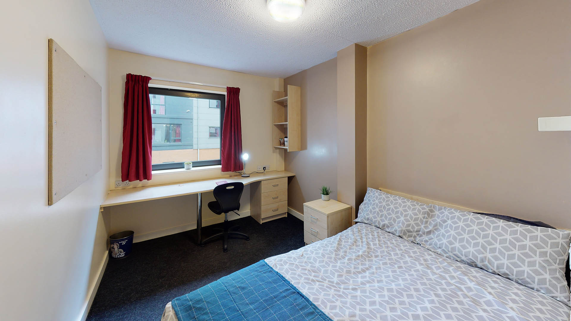 Classic 3 Bed En-Suite  -  The Pinnacles  - Gallery -  5