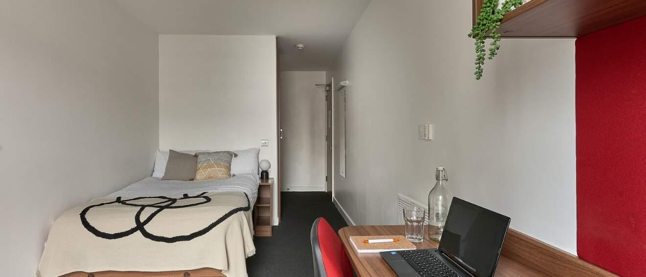 Standard Plus En-Suite - The Apollo Works - Gallery - 7