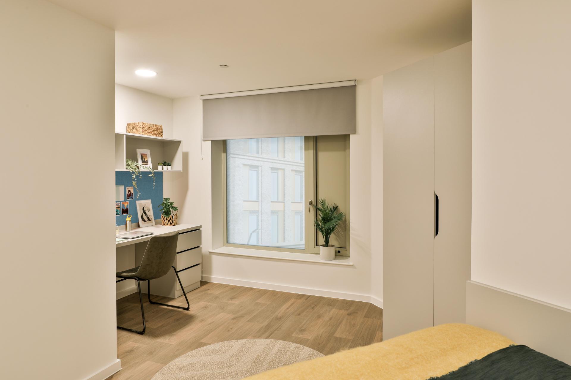 Diamond En-Suite - 5