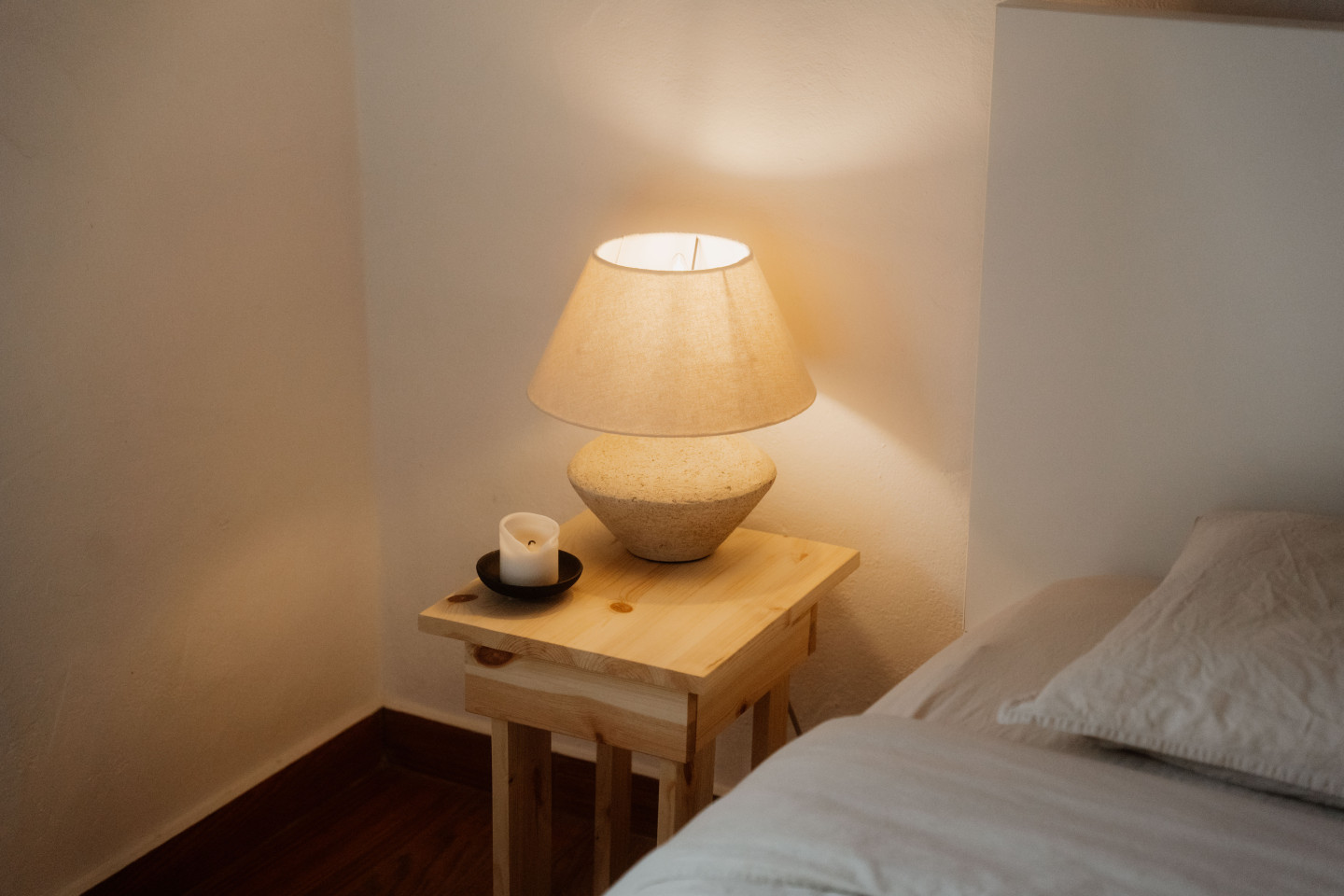 Mid-Sized Room (Cozy Plus) - 17