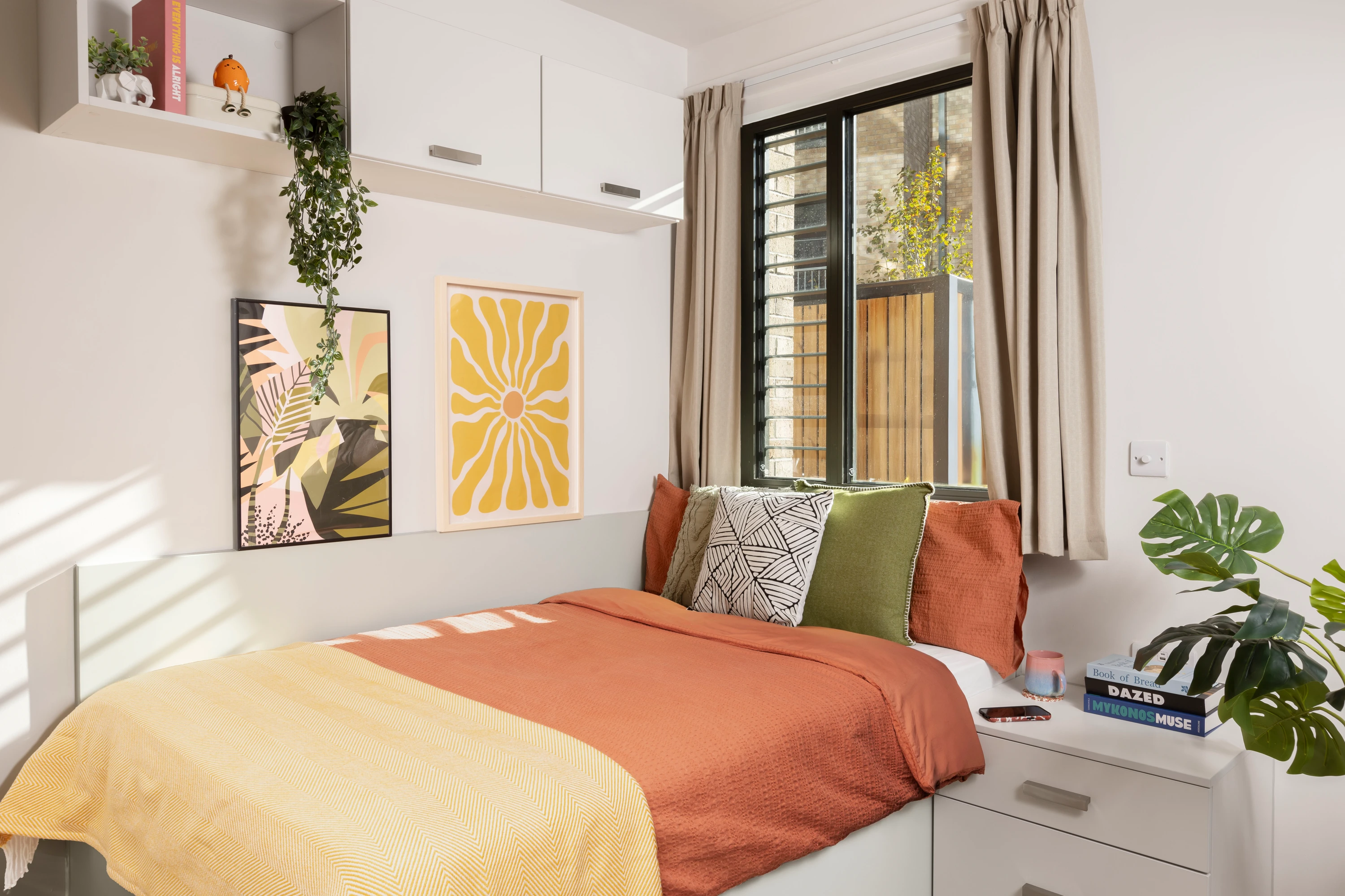  Extra Large High Double En-Suite  -  Burnet Point  - Gallery -  1