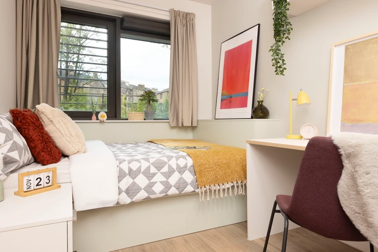  Small Standard Double En-Suite  -  Burnet Point  - Gallery -  1