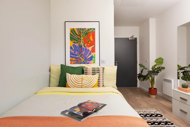  Medium Standard Double En-Suite  -  Burnet Point  - Gallery -  1