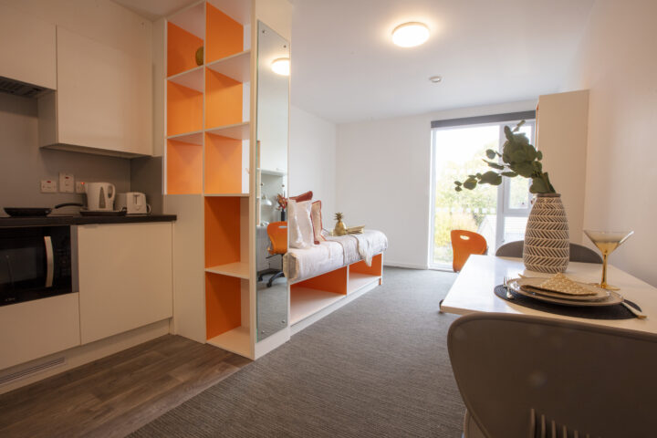  Elegance Plus Studio  -  Fraser Studios  - Gallery -  1