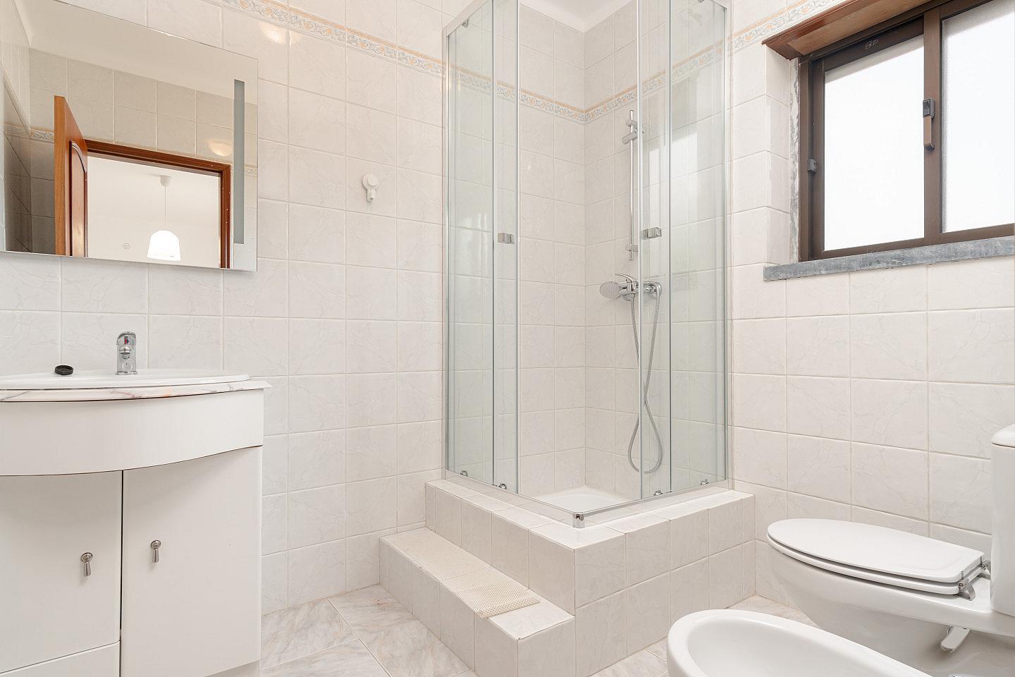 Private Suite - Luxury house 8 minutes from Santa Cruz Beach - Gallery - 12