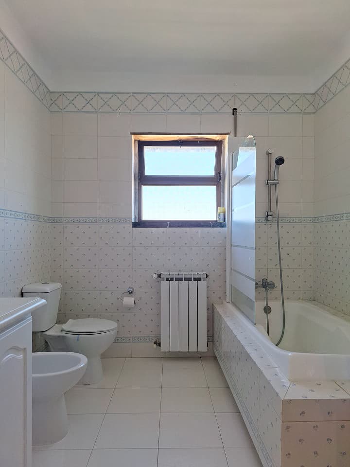 Bed In A 2-Bed Mixed Gender Room - Luxury house 8 minutes from Santa Cruz Beach - Gallery - 12