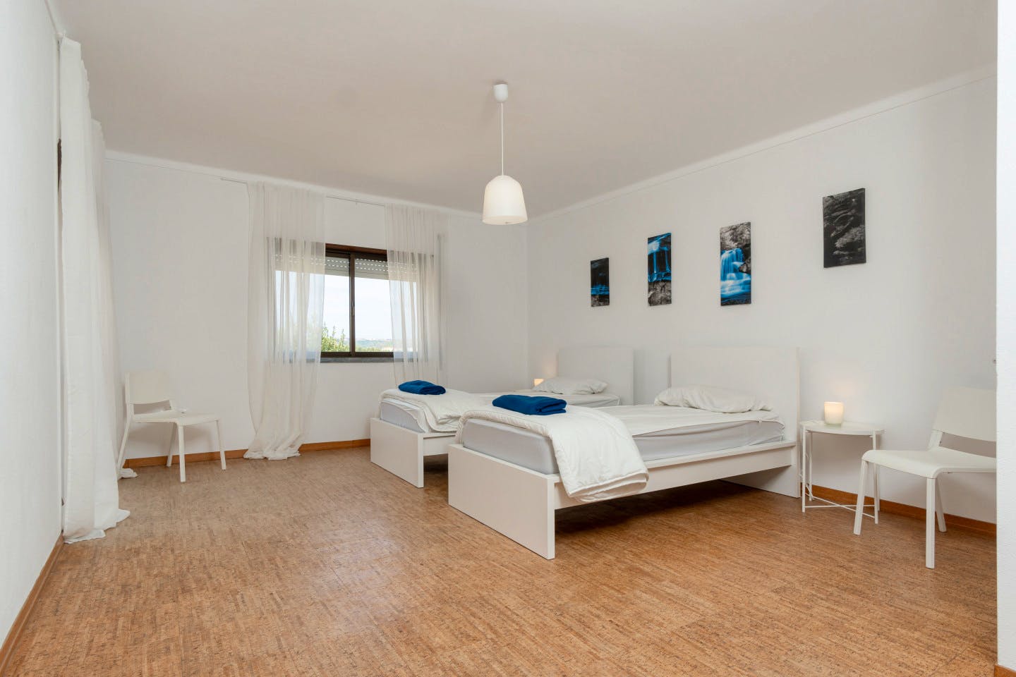 Bed In A 2-Bed Mixed Gender Room - Luxury house 8 minutes from Santa Cruz Beach - Gallery - 1