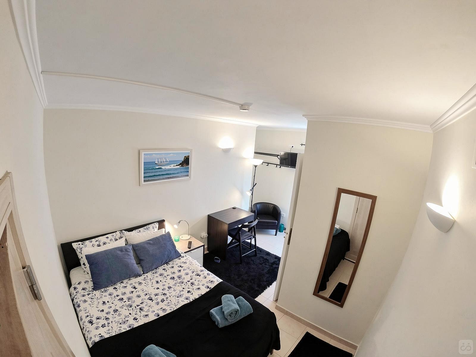  Ensuite Room  -  Beach House near Praia do Portinho da Areia do Norte  - Gallery -  1