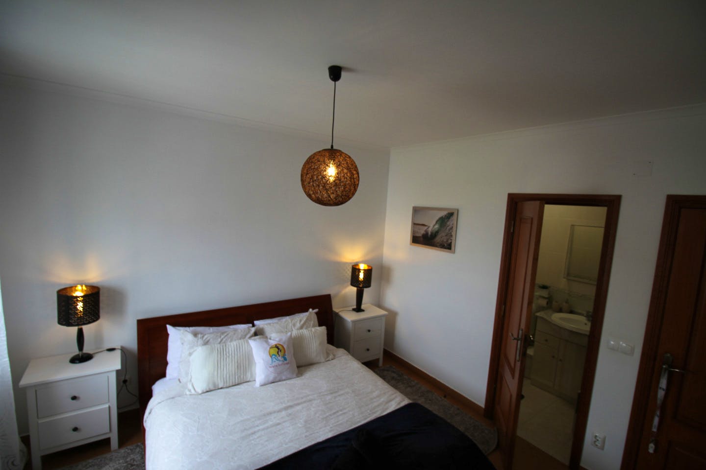  Ensuite Room  -  Beach House near Praia do Portinho da Areia do Norte  - Gallery -  26