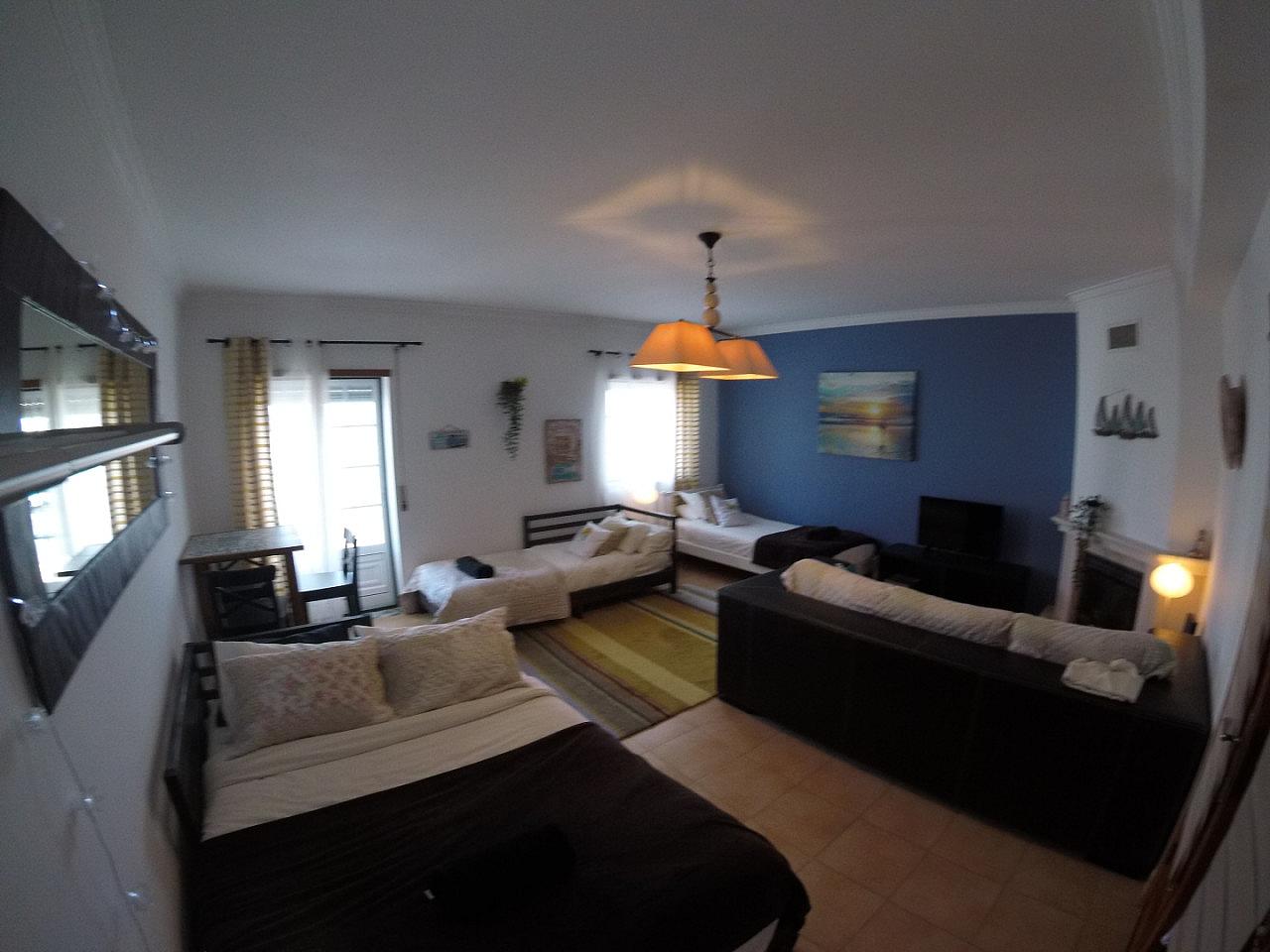  Family Room  -  Beach House near Praia do Portinho da Areia do Norte  - Gallery -  9