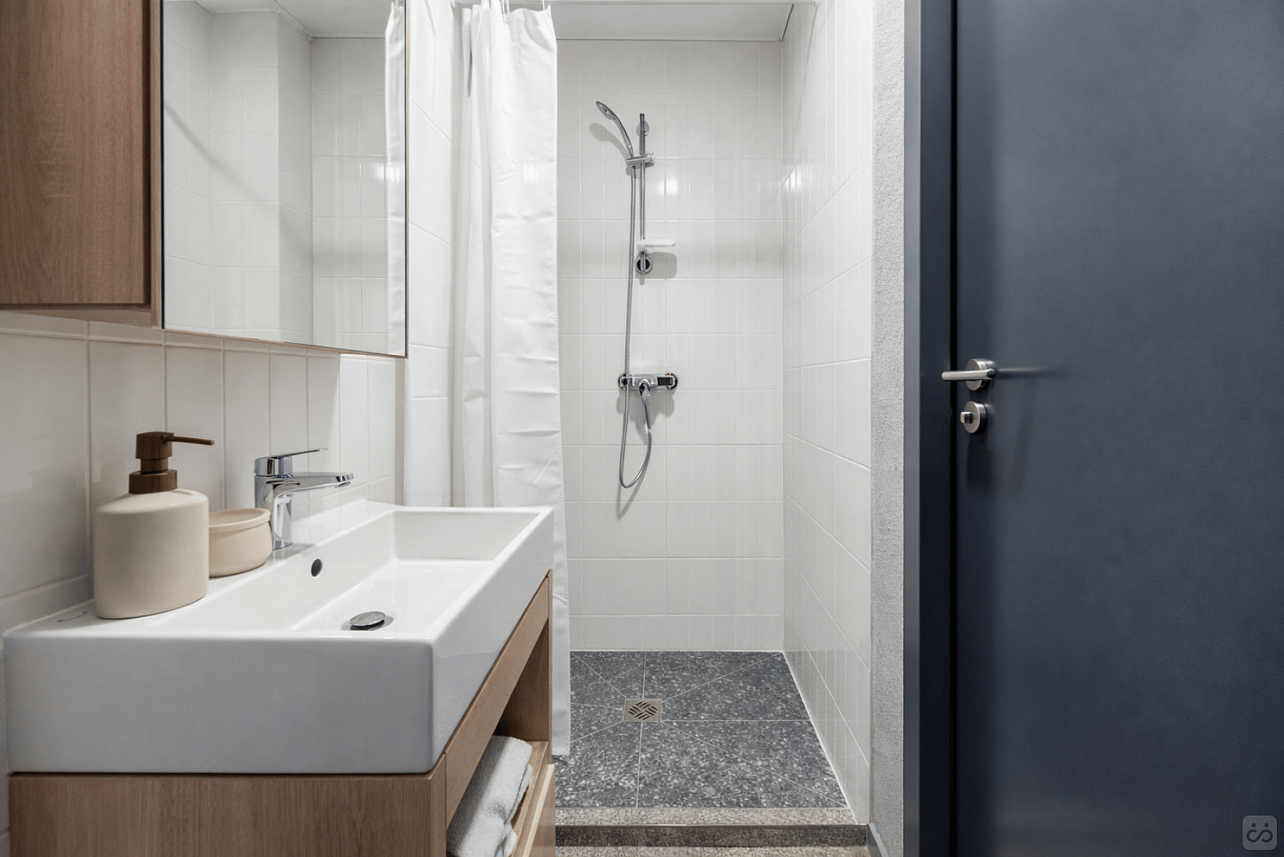 Private Single Studio - Stunning Stylish Complex w/ Gym + Coworking near grocery store Apartment - Gallery - 40