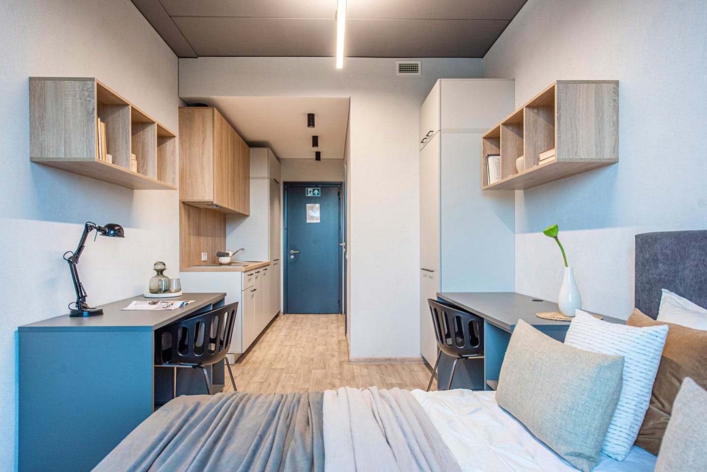 Private Single Comfort Studio - Stunning Stylish Complex w/ Gym + Coworking near grocery store Apartment - Gallery - 1