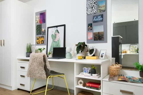  Partly Accessible Studio  -  Campbell House  - Gallery -  1