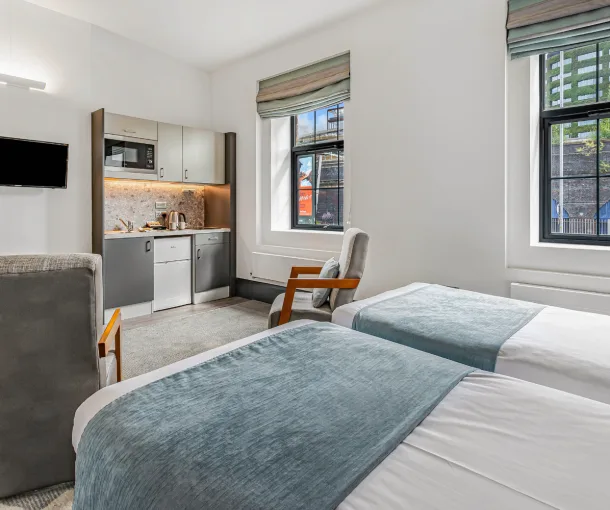 Deluxe Studio Apartment - The Ainscow - Gallery - 1